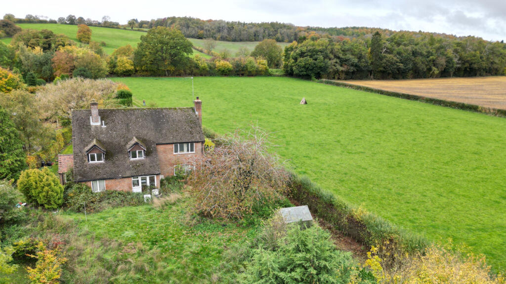 Main image of property: Aylesbury Road, Great Missenden, HP16