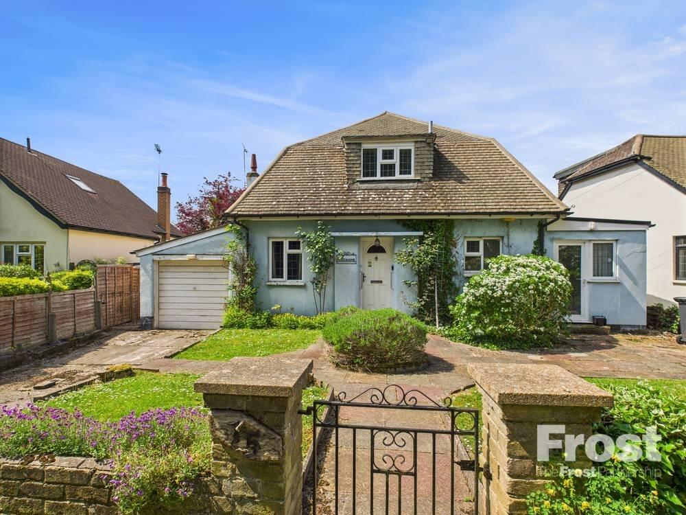 Main image of property: Kingswood Creek, Wraysbury, Berkshire, TW19