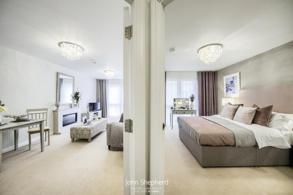 Additional property image - Stratford Road, Shirley, Solihull, West Midlands, B90