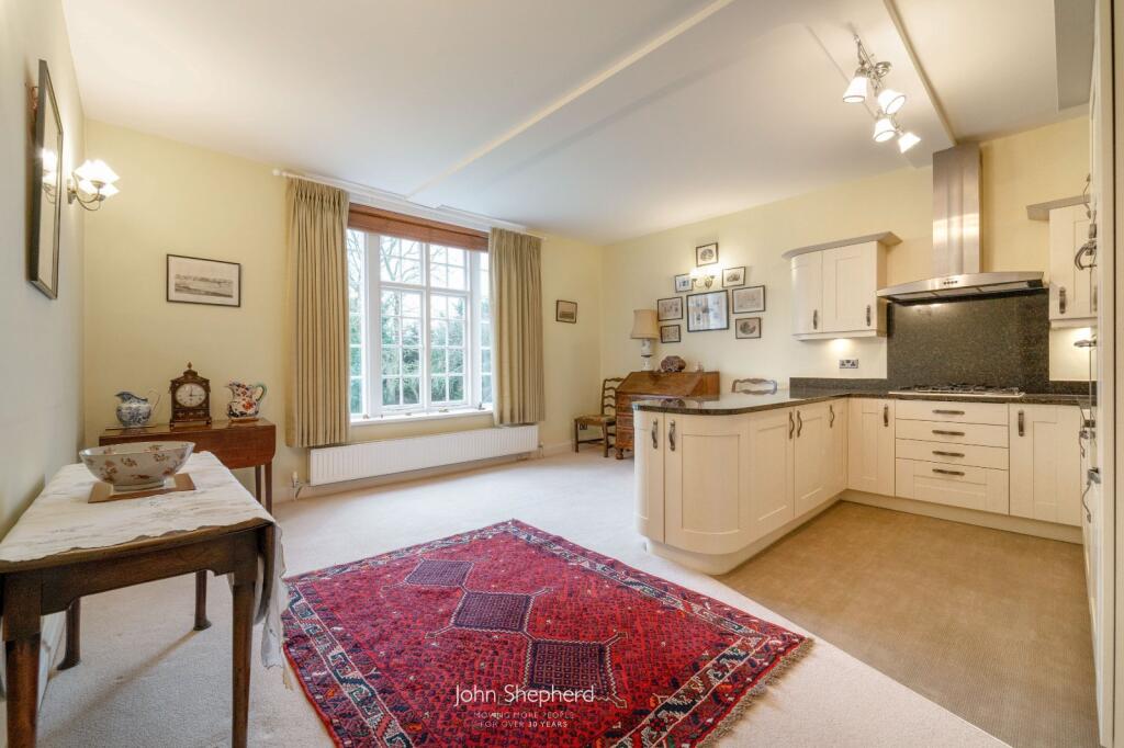 Additional property image - Birmingham Road, Henley-in-Arden, Warwickshire, B95