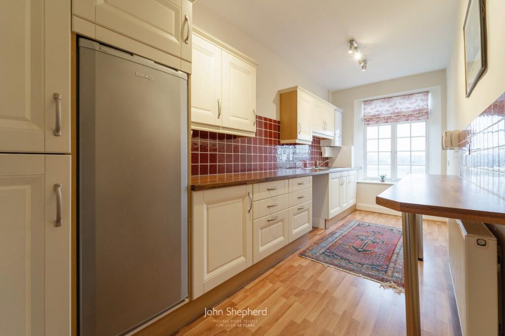 Additional property image - Birmingham Road, Henley-in-Arden, Warwickshire, B95