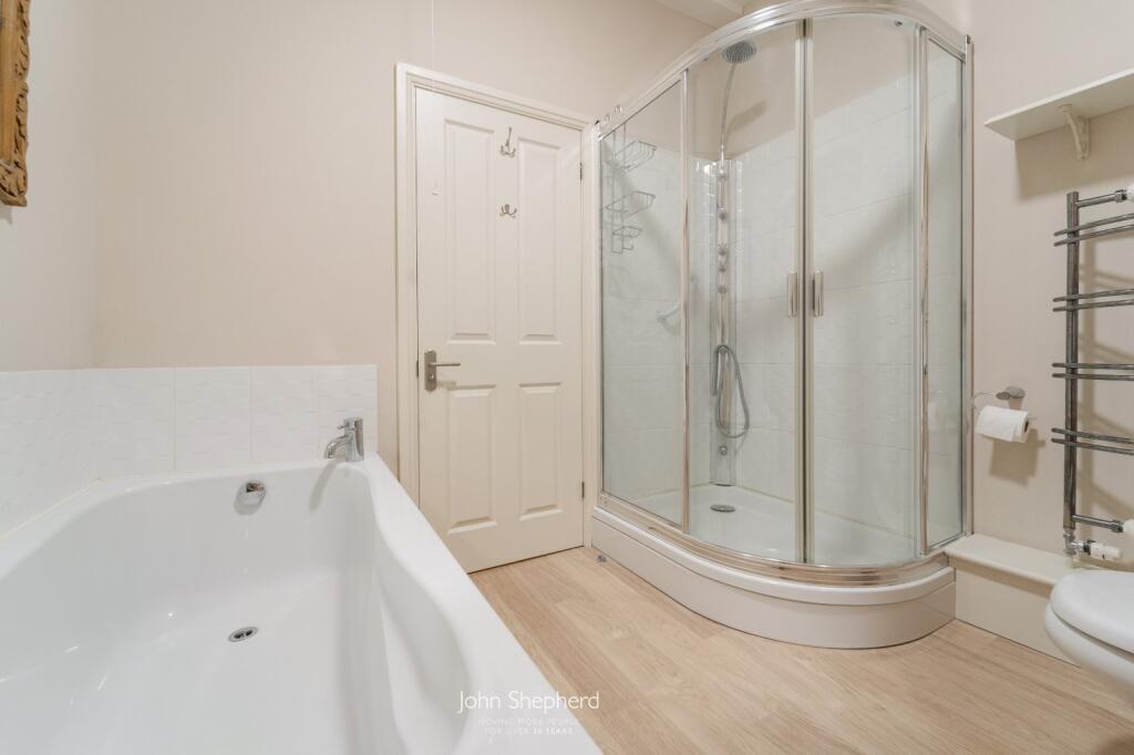 Additional property image - Birmingham Road, Henley-in-Arden, Warwickshire, B95