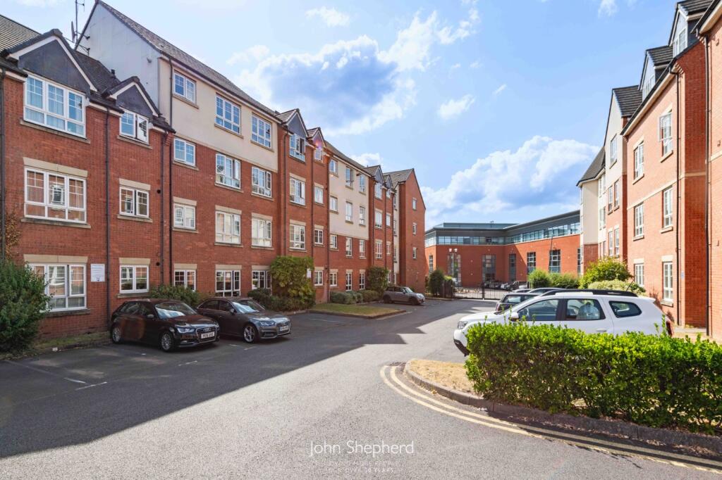 Main image of property: Wallwin Place, Warwick, Warwickshire, CV34