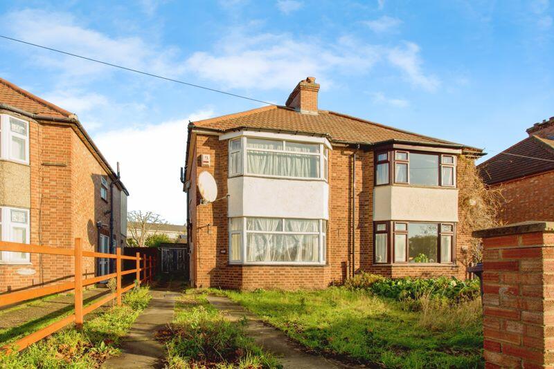 3 bedroom semi-detached house