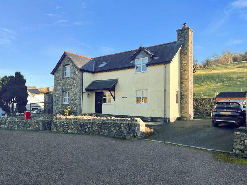 Main image of property: Bryn Saith Marchog, Corwen, LL21