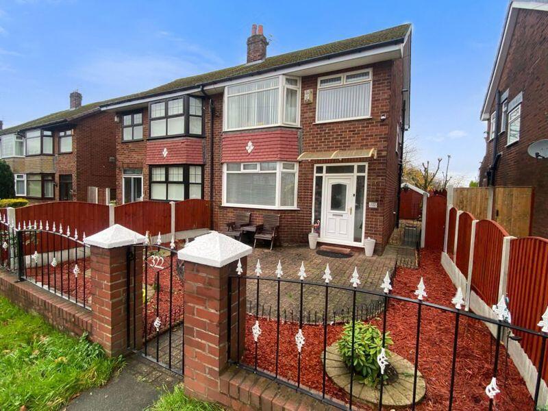Main image of property: Broadway, Chadderton, Oldham, OL9
