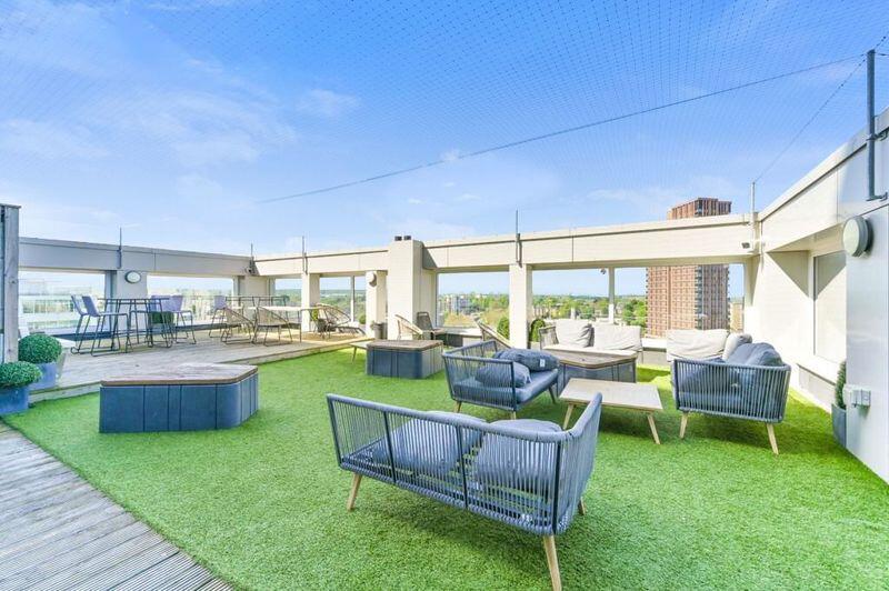 Main image of property: Edridge Road, Croydon, CR0