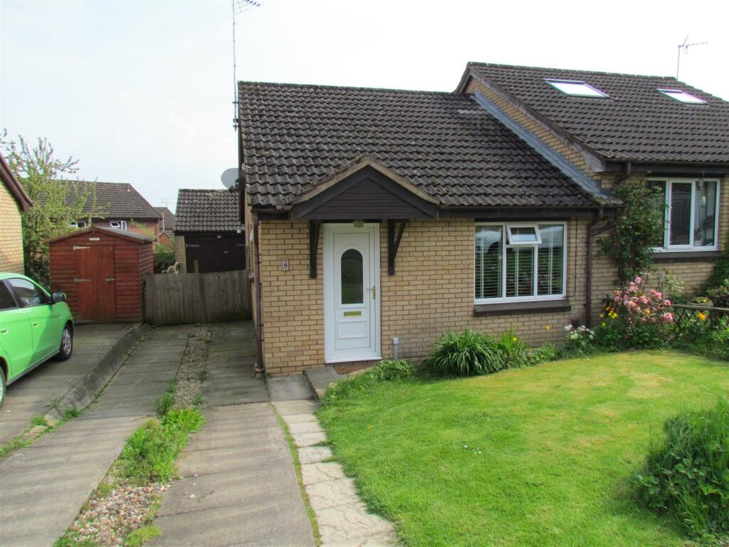 2 bedroom semidetached bungalow for sale in Keld Head Road
