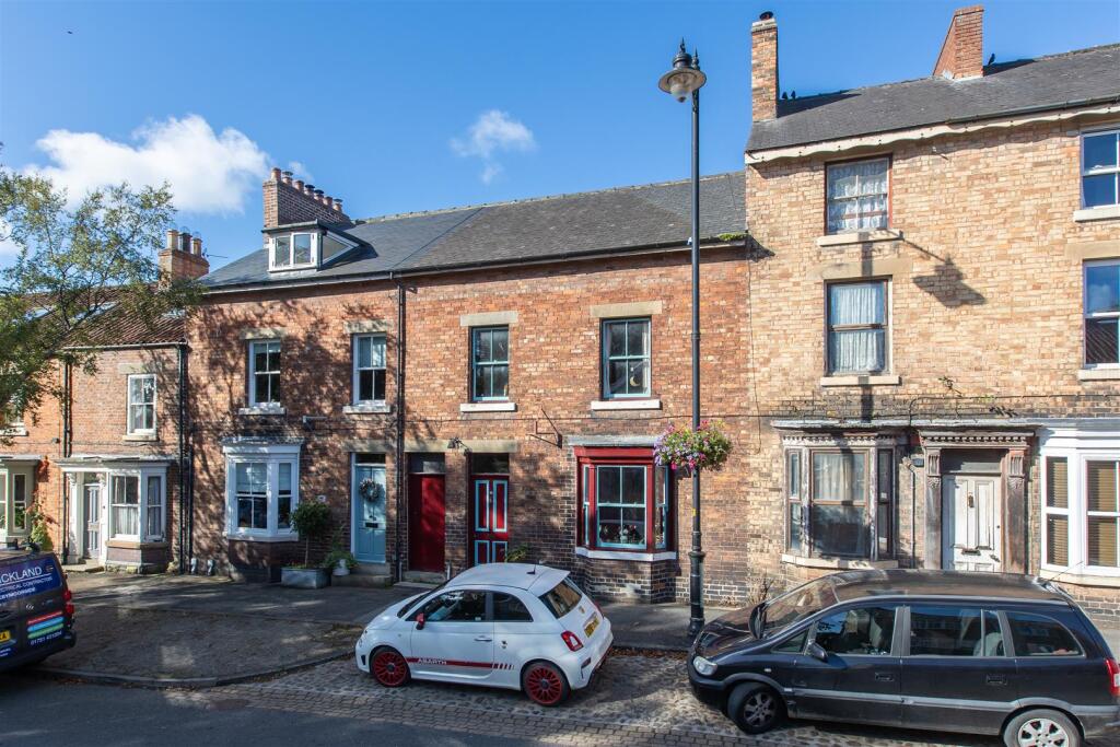 Main image of property: Piercy End, Kirkbymoorside, York