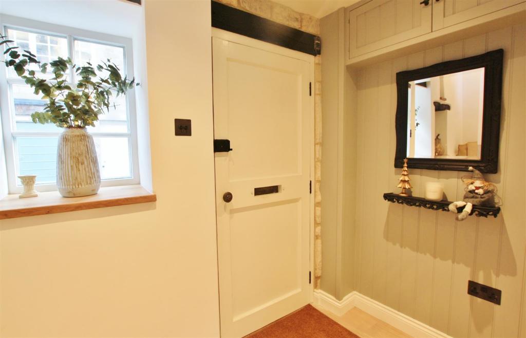 1 bedroom terraced house for sale in Coppice Hill, BradfordOnAvon, BA15