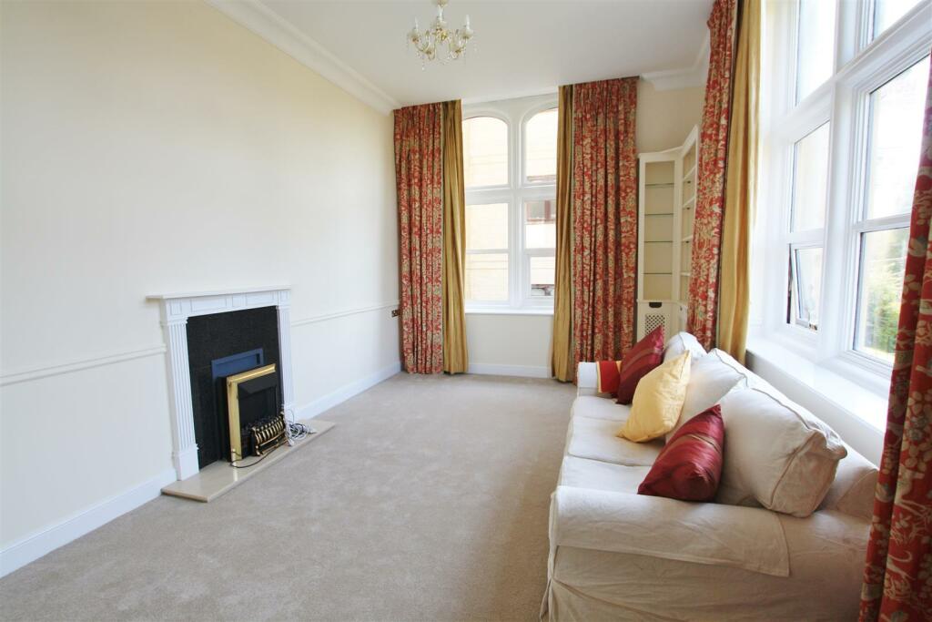 Additional property image - Fitzmaurice Place, Bradford-On-Avon