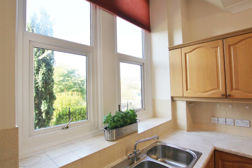 Additional property image - Fitzmaurice Place, Bradford-On-Avon