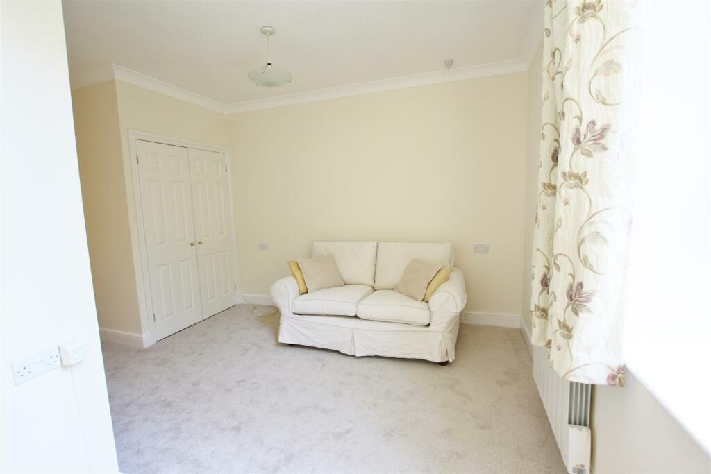 Additional property image - Fitzmaurice Place, Bradford-On-Avon