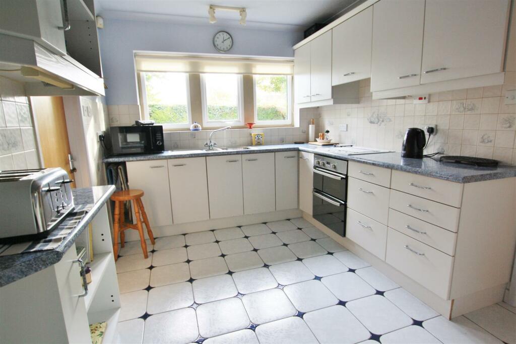 Additional property image - Millbourn Close, Winsley, Bradford-On-Avon