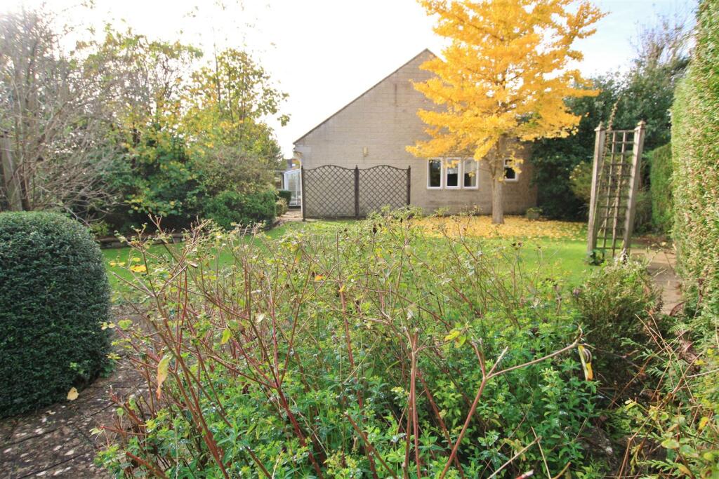 Additional property image - Millbourn Close, Winsley, Bradford-On-Avon