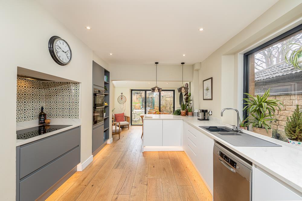 Additional property image - Trowbridge Road, Bradford-On-Avon