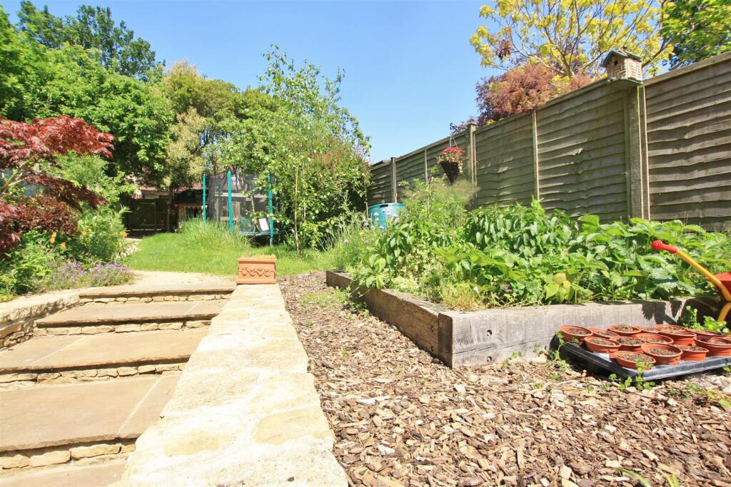 Additional property image - Trowbridge Road, Bradford-On-Avon