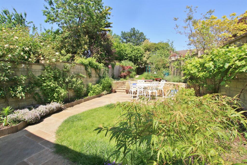 Additional property image - Trowbridge Road, Bradford-On-Avon