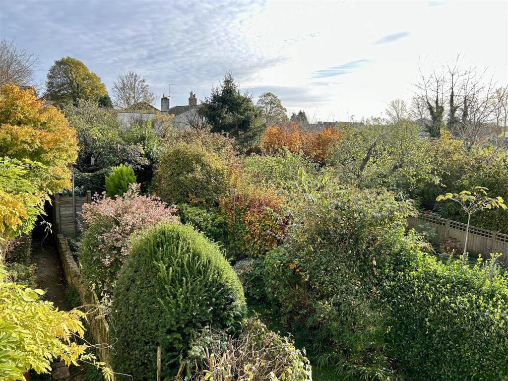 Additional property image - Regents Place, Bradford-On-Avon