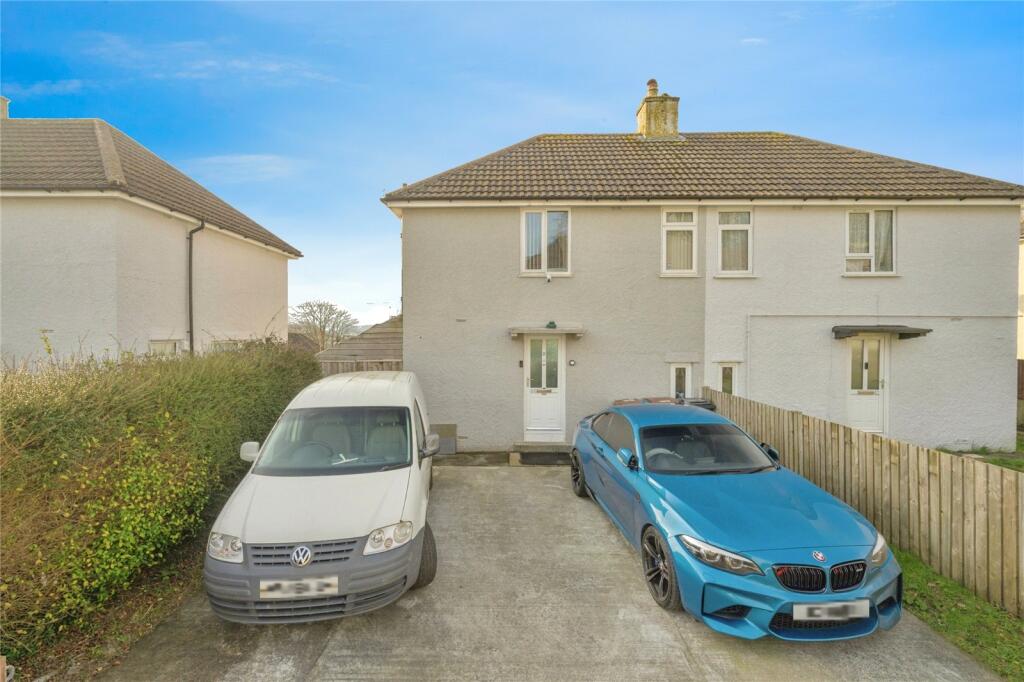 3 bedroom semi-detached house