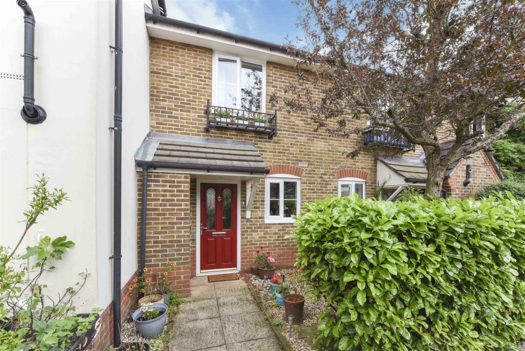 2 bedroom terraced house for sale in Langridge Mews, Hampton, TW12