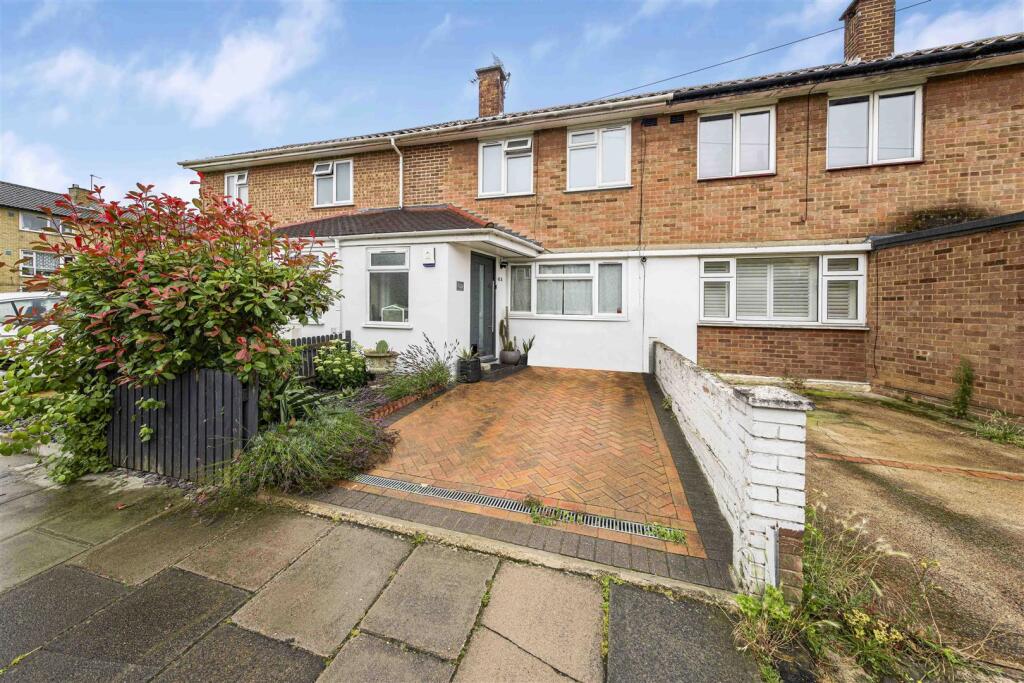 Main image of property: Glebe Way, Feltham