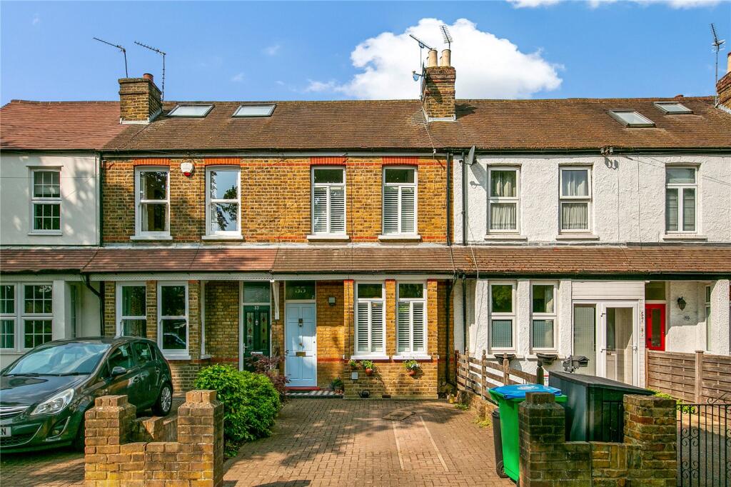 Main image of property: Oak Avenue, Hampton