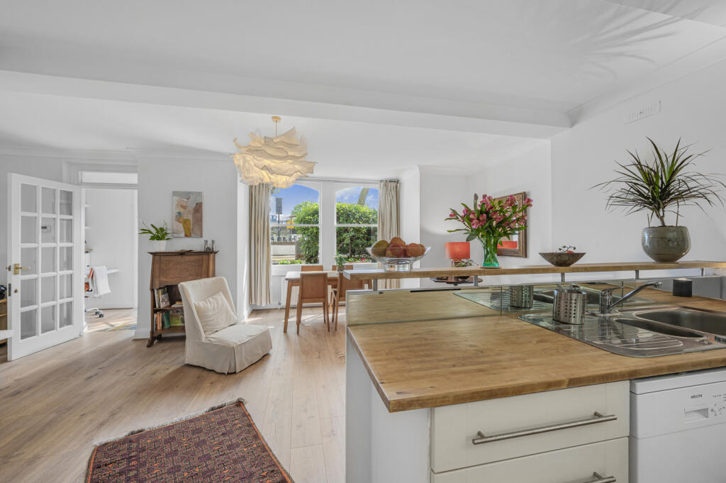 Main image of property: Highbury New Park, Highbury, London, N5