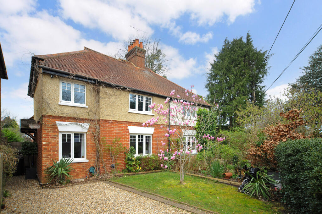 3 bedroom semidetached house for sale in Burnt Hill Way, Boundstone