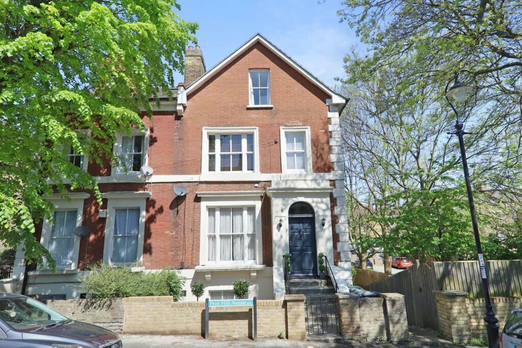 3 bedroom for sale in Peak Hill Avenue, Sydenham, London, SE26
