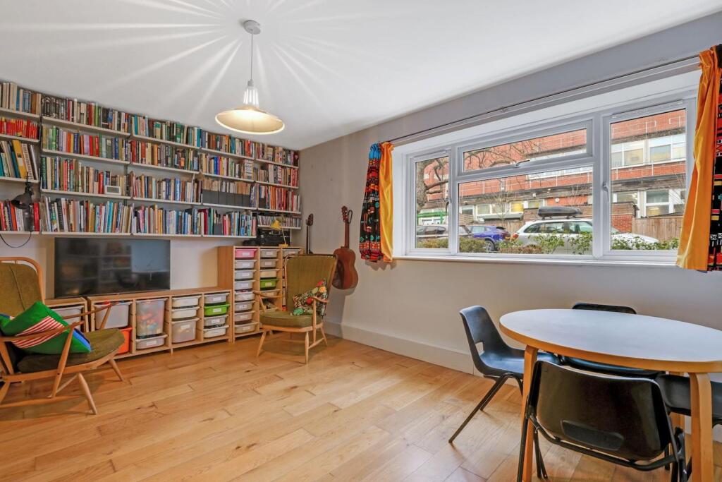 Main image of property: Elsinore Road, Forest Hill, London