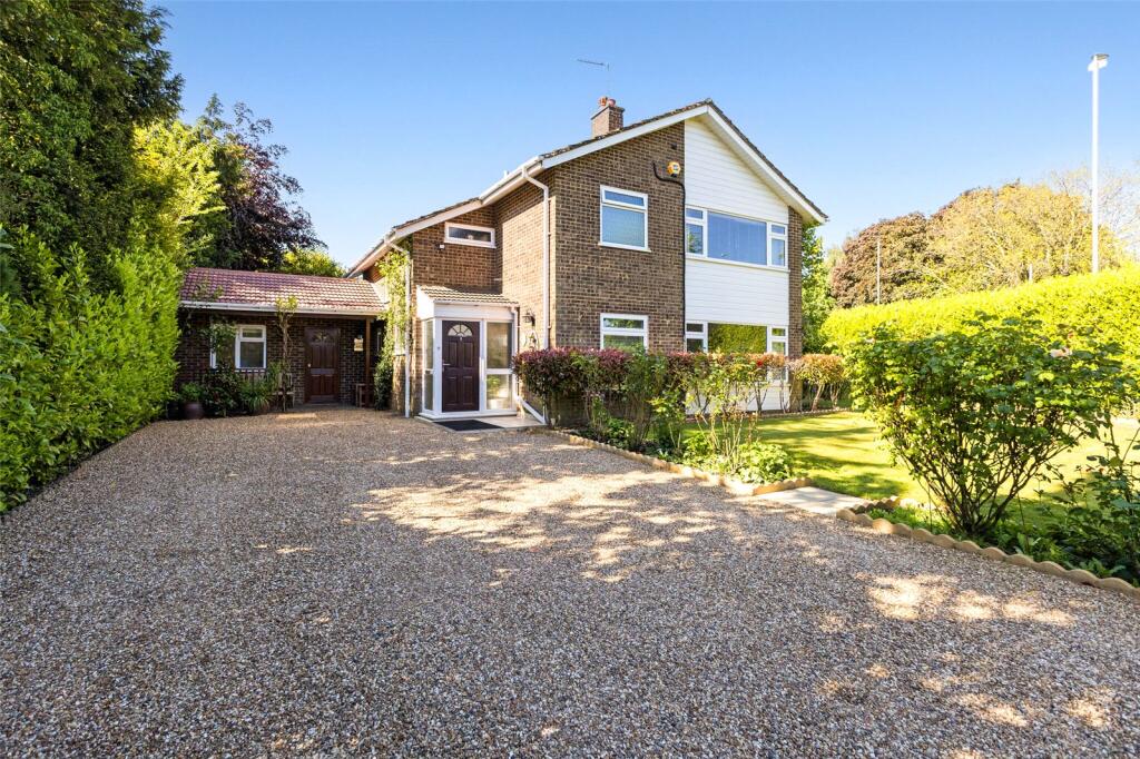 Main image of property: School Close, High Wycombe, Buckinghamshire, HP11