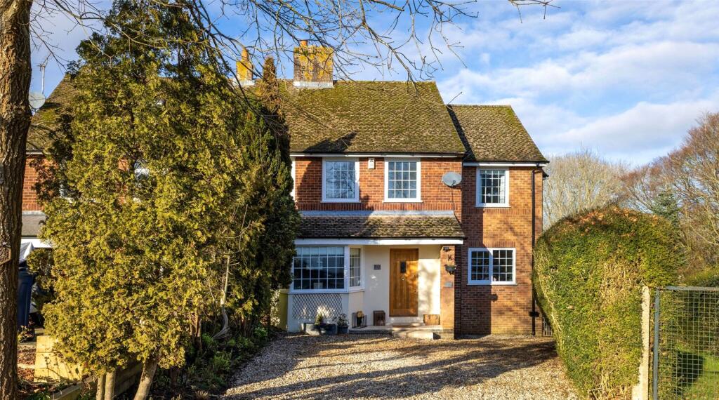 Main image of property: Fords Close, Bledlow Ridge, High Wycombe, Buckinghamshire, HP14