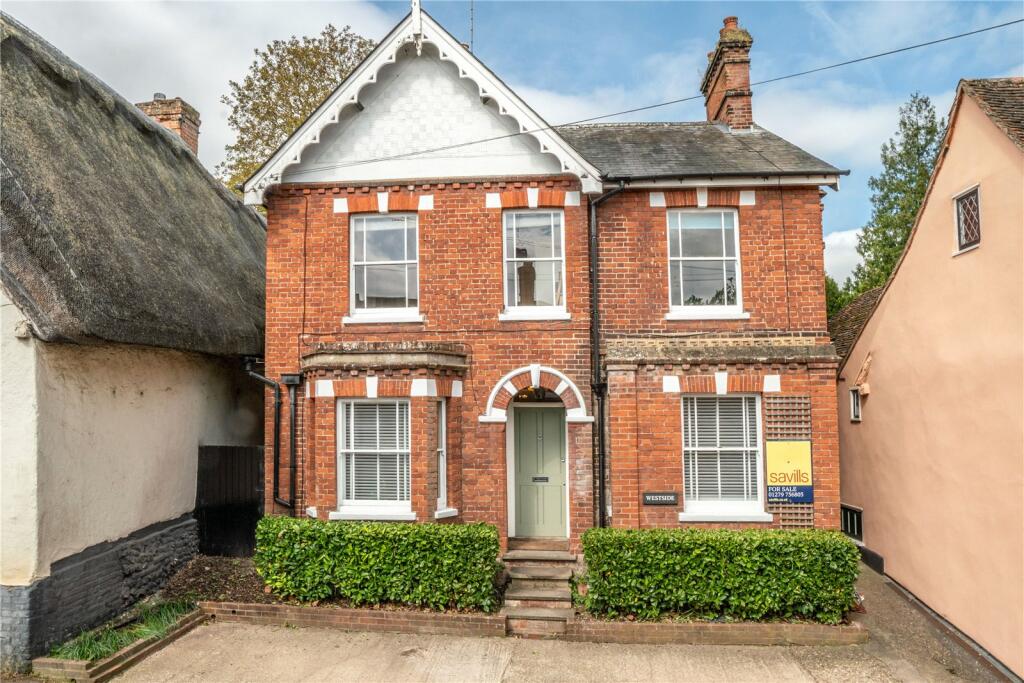 4 bedroom detached house for sale in High Street, Much Hadham