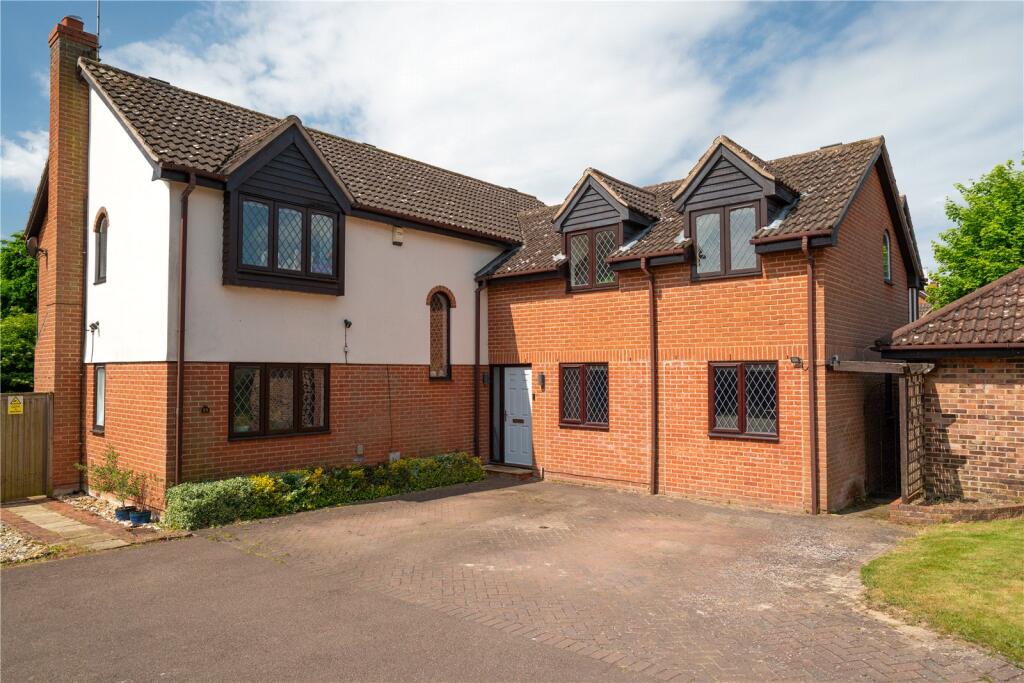 Main image of property: Friars Wood, Bishop's Stortford, Hertfordshire, CM23