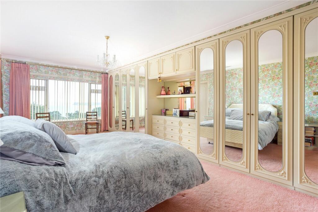 3 bedroom apartment for sale in Cliftons, 30 Nairn Road, Canford Cliffs