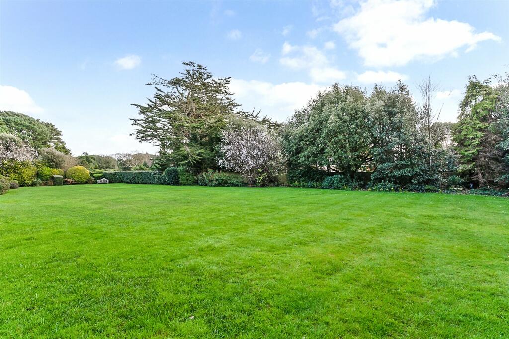 Additional property image - West Overcliff Drive, Bournemouth, BH4