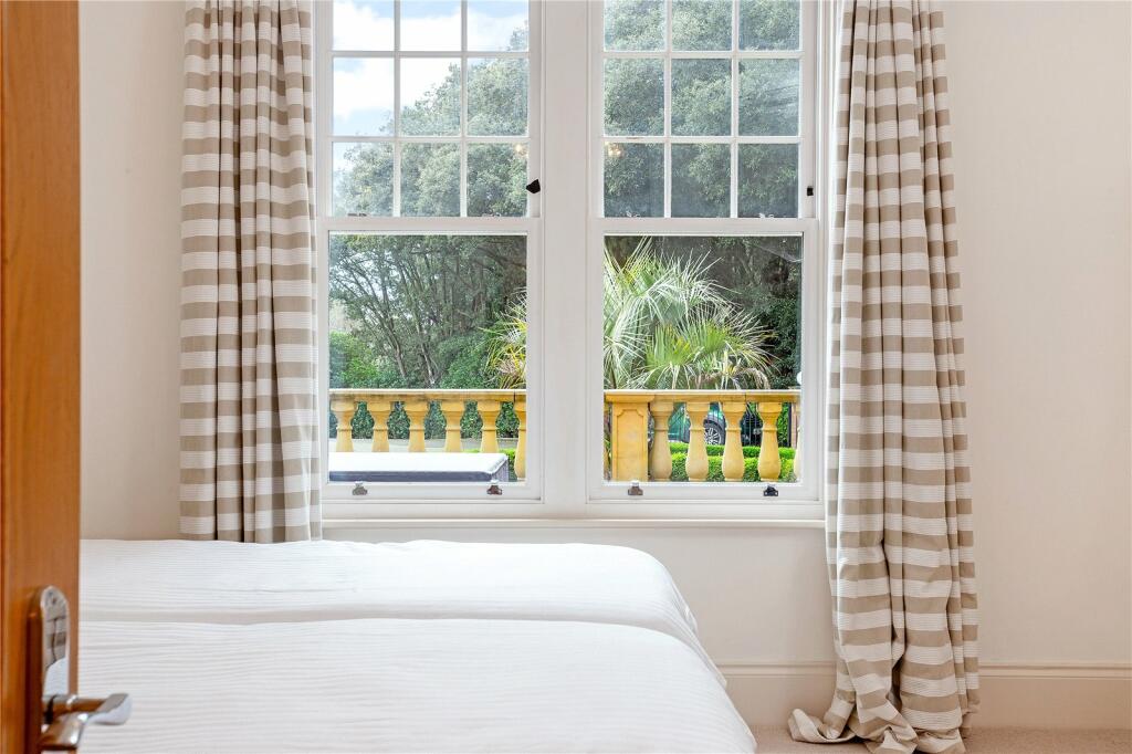 Additional property image - West Overcliff Drive, Bournemouth, BH4