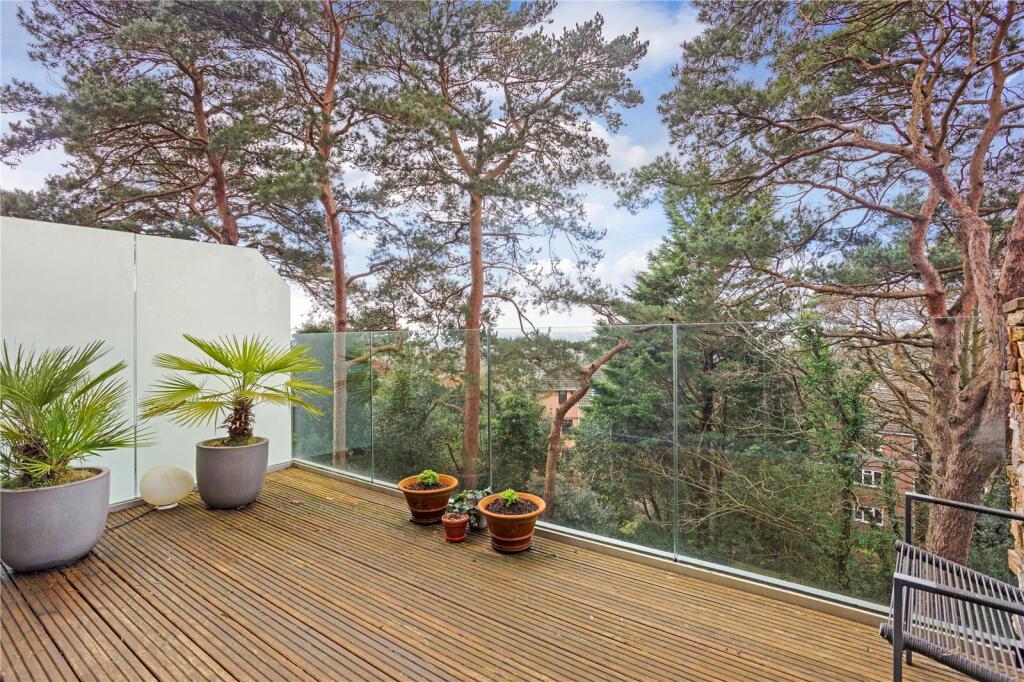 Additional property image - Buckler Heights, Poole, Dorset, BH14