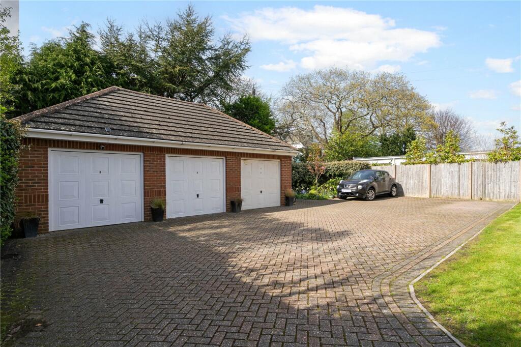 Additional property image - Cliff Drive, Canford Cliffs, Poole, BH13
