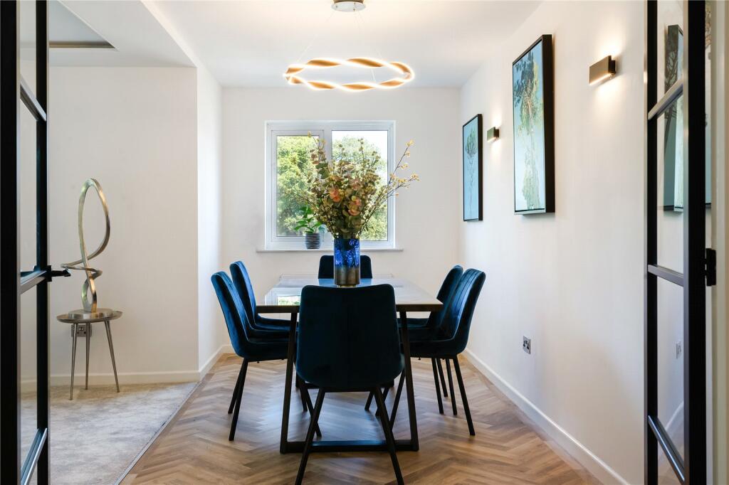 Additional property image - Avalon, Lilliput, Poole, BH14