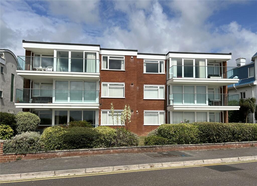 3 bedroom apartment for sale in Cliff Lodge, 25 Cliff Drive, Canford