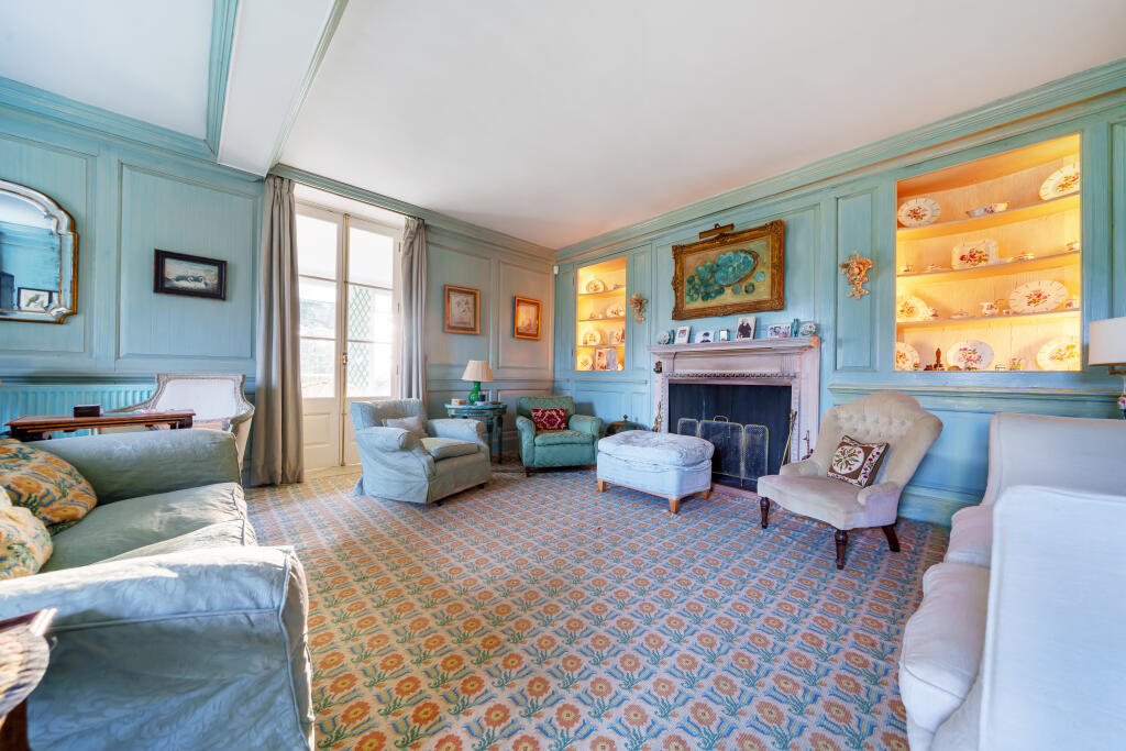 Additional property image - Woodnesborough, Sandwich, Kent, CT13