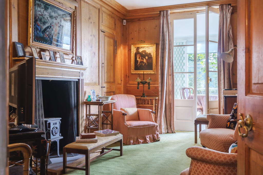 Additional property image - Woodnesborough, Sandwich, Kent, CT13