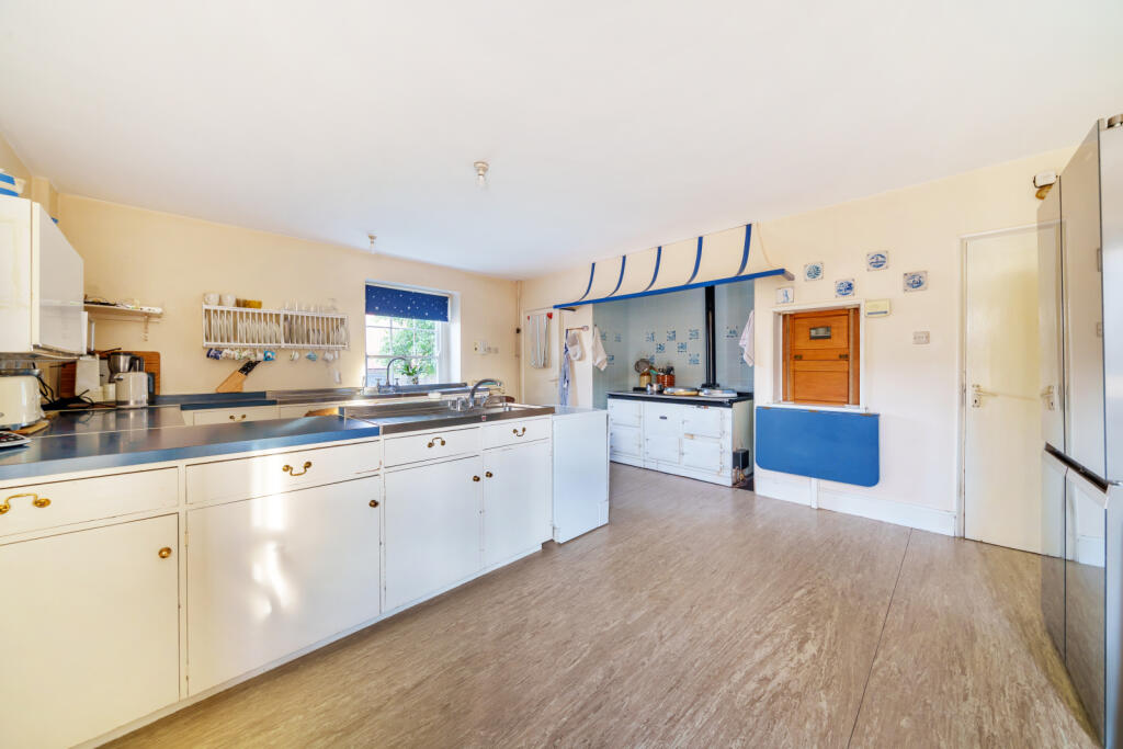 Additional property image - Woodnesborough, Sandwich, Kent, CT13