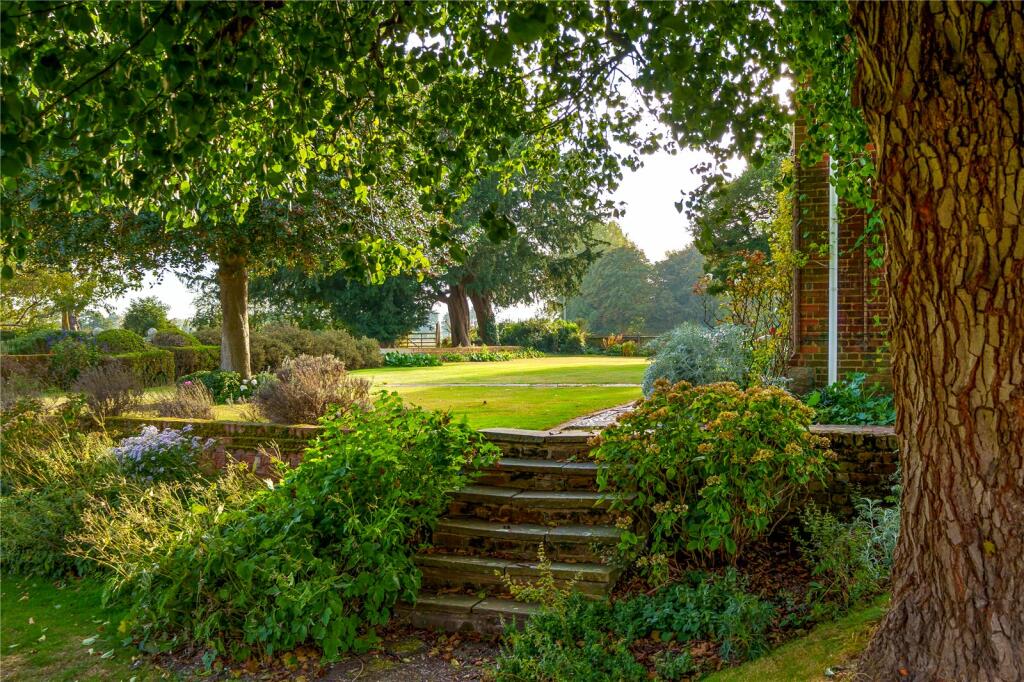 Additional property image - Woodnesborough, Sandwich, Kent, CT13
