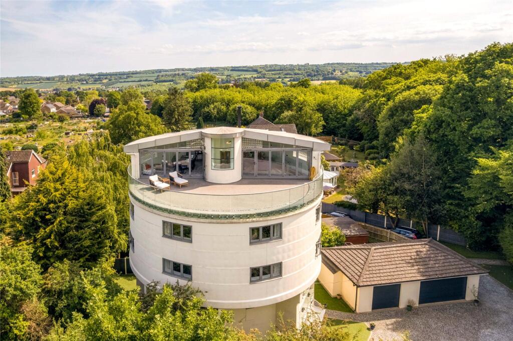 Main image of property: North Pole Road, Barming, Maidstone, Kent, ME16