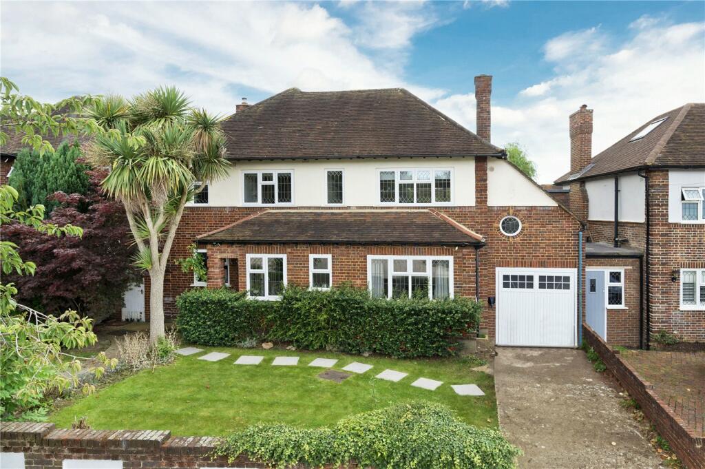 4 bedroom detached house for sale in Claygate Lane, Esher, Surrey, KT10