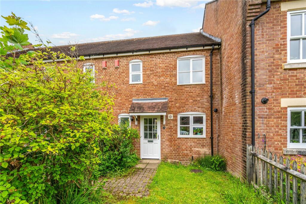 Main image of property: Kingham Place, Farnham, Surrey, GU9