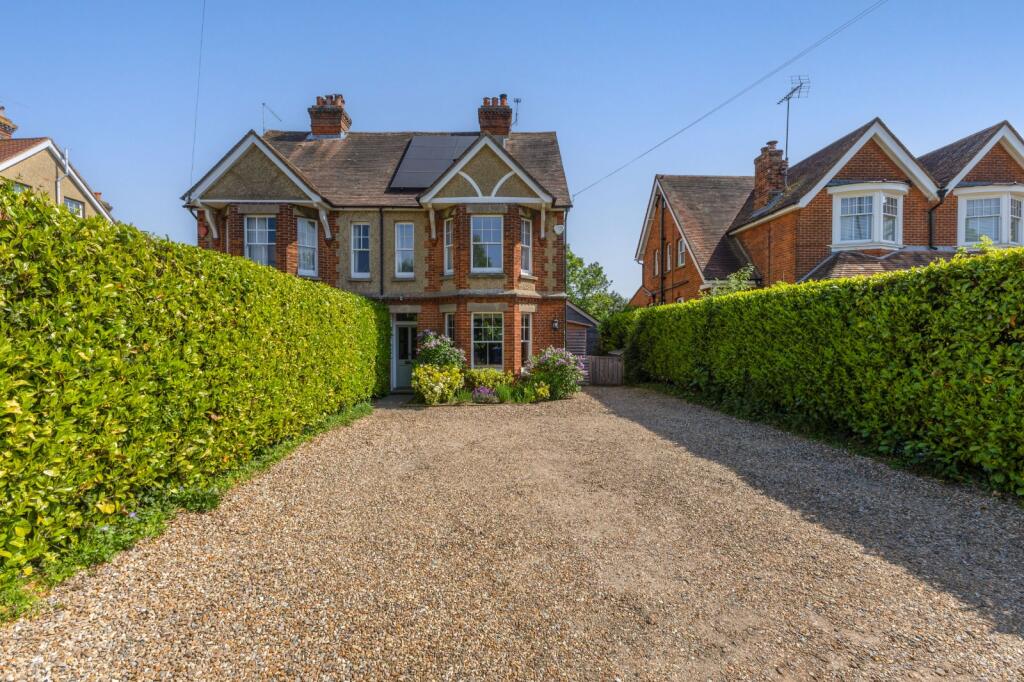 Main image of property: Firgrove Hill, Farnham, Surrey, GU9